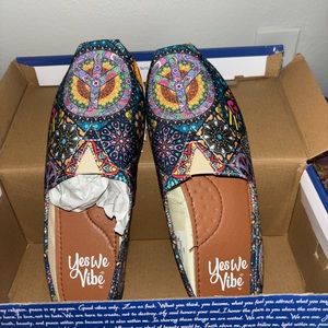 Yes We Vibe Casual Shoes